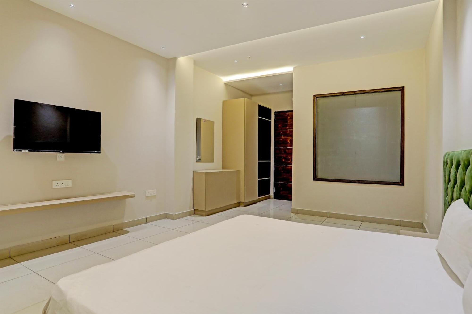 Hotel O Miraas Hotel And Banquet Hall Ludhiana Dış mekan fotoğraf